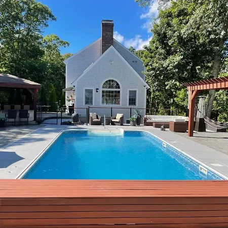 Saltwaterpool Firepit Beach